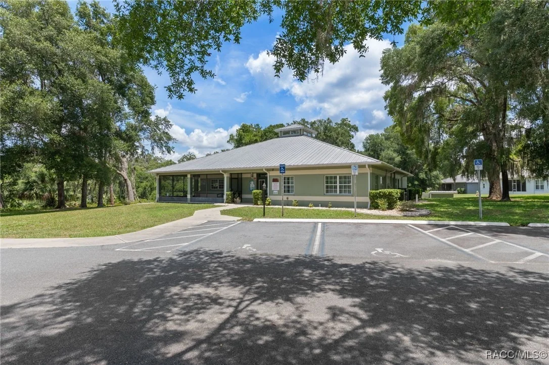 Photo of 3059 N Chandler Drive