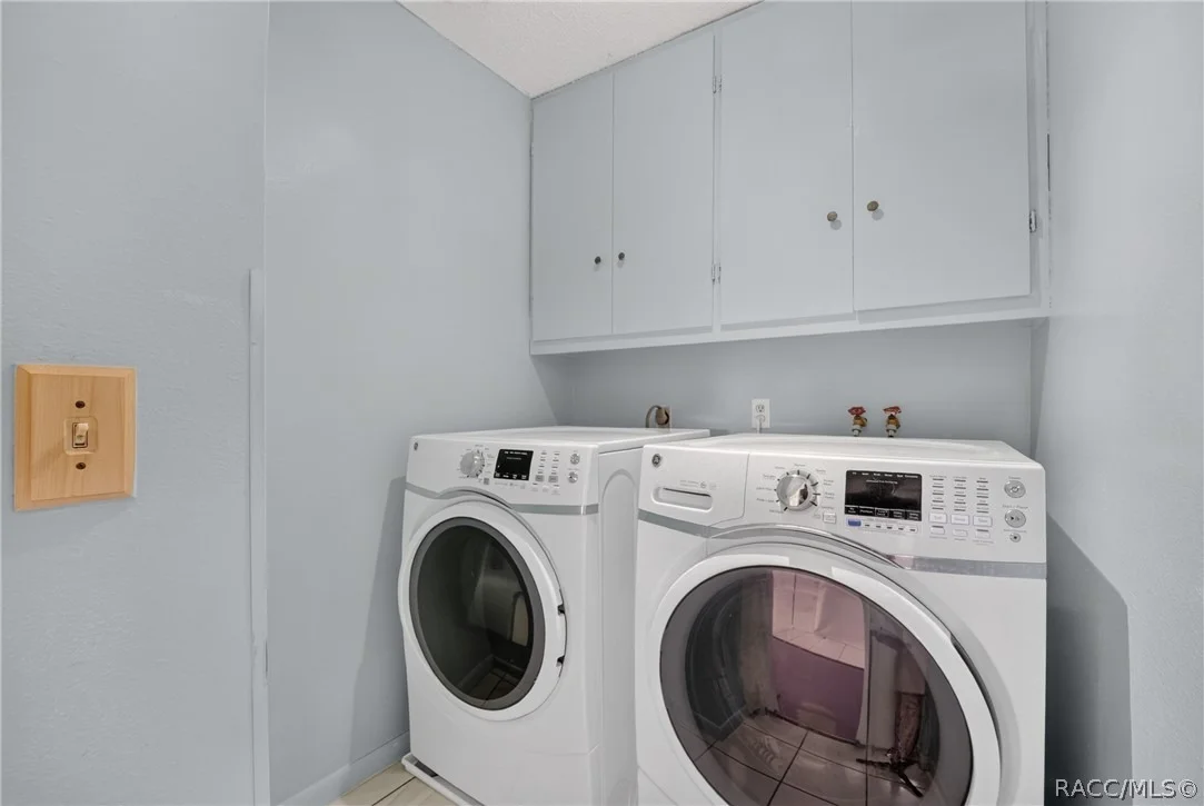 Photo of 5579 W Pine Circle