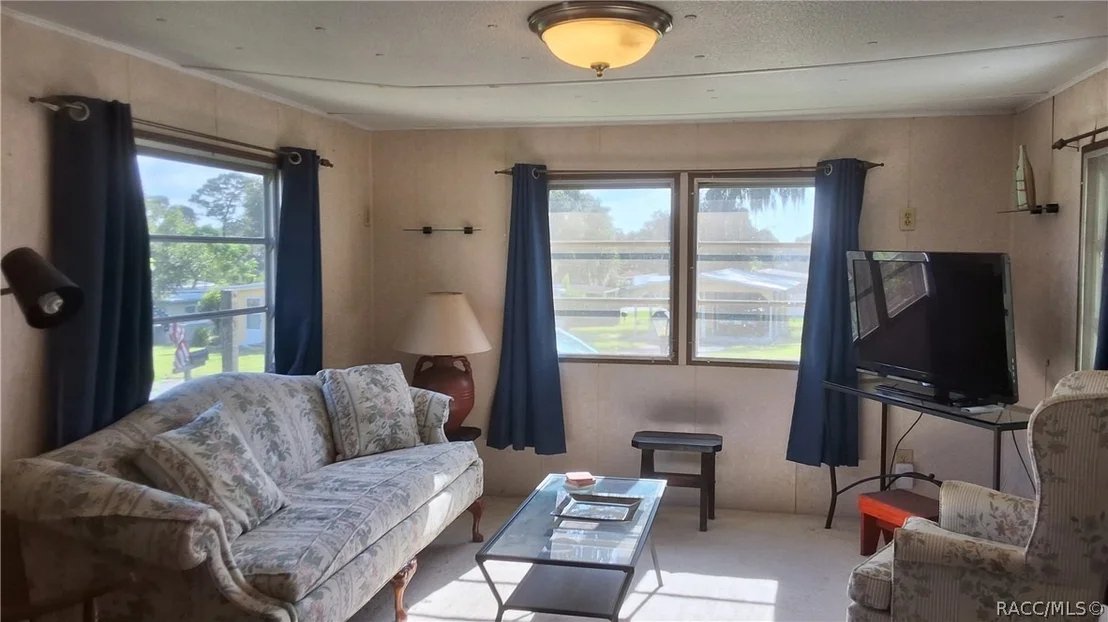Photo of 2488 Park Point