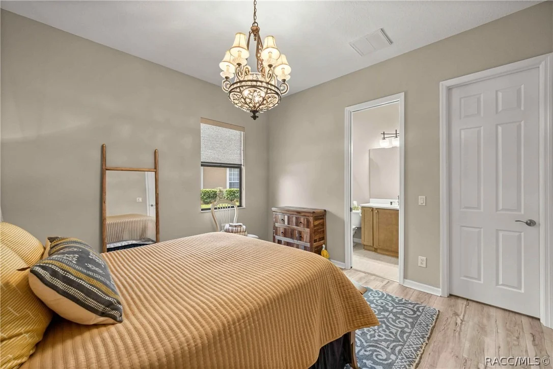 Photo of 1575 N Eagle Ridge Path