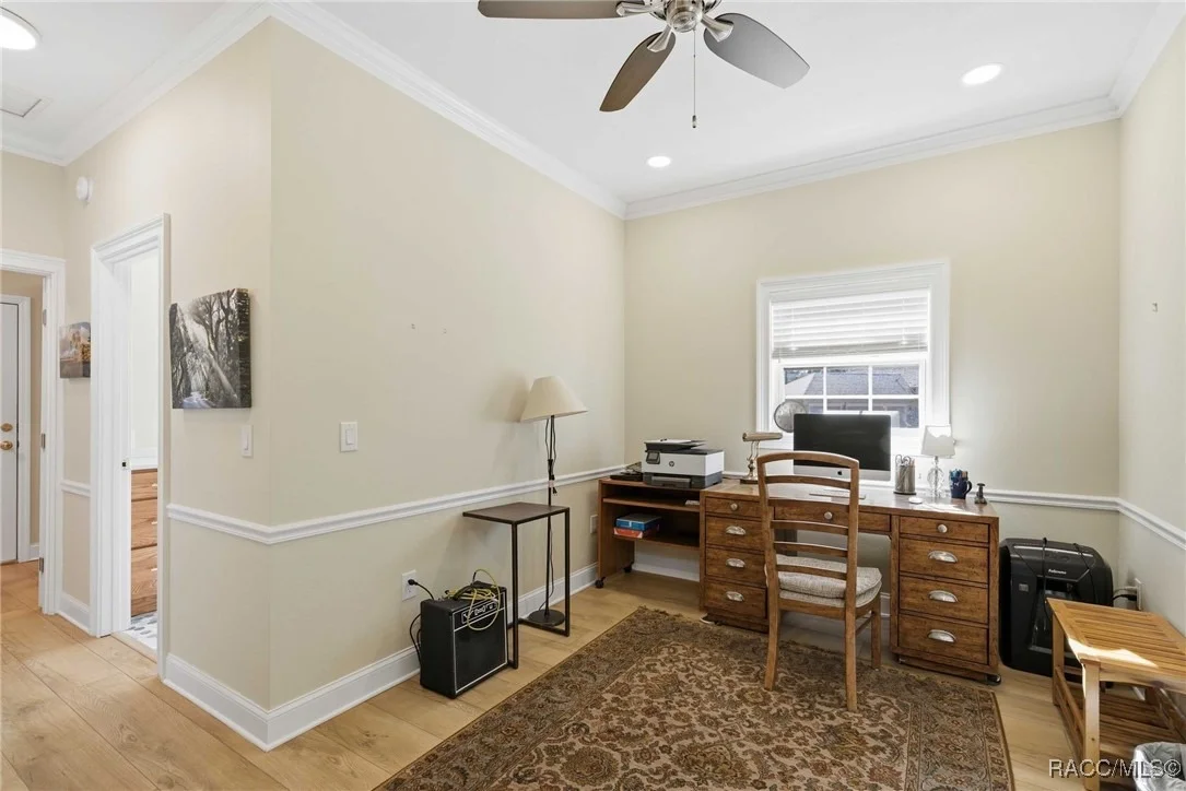 Photo of 1200 N Annapolis Avenue