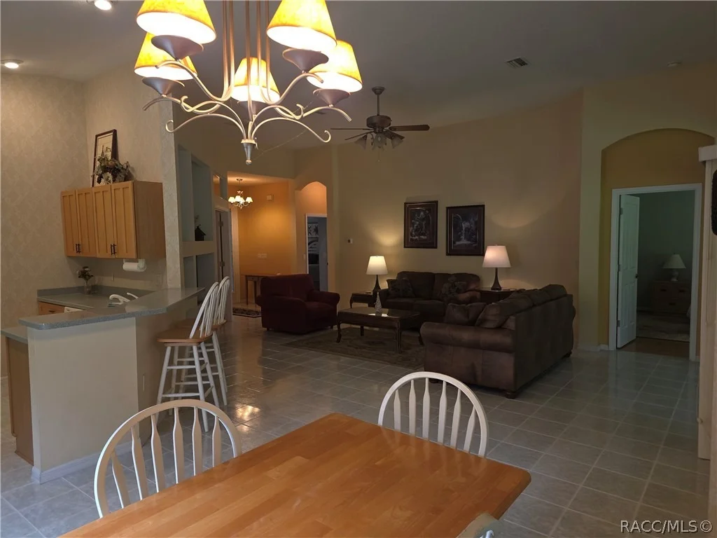 Photo of 836 W Silver Meadow Loop