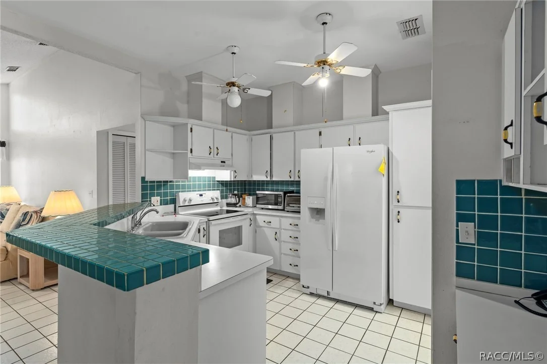 Photo of 1241 Persian Avenue