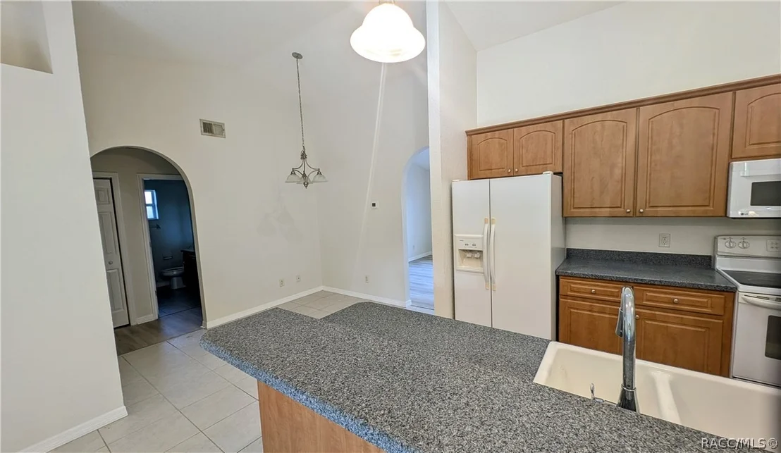 Photo of 4023 N Eagle Nest Point