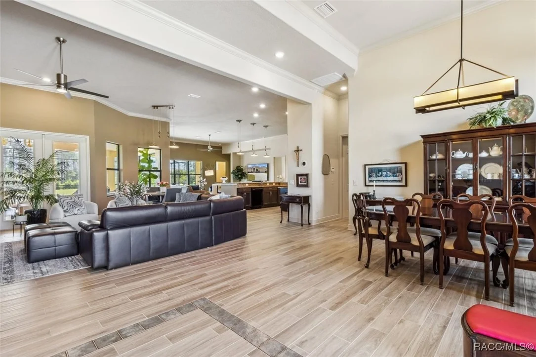 Photo of 50 W Glen Arbor Lane