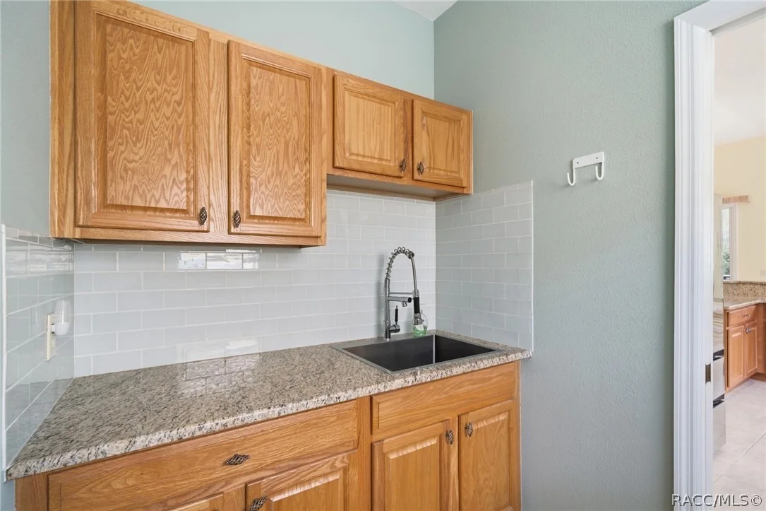 Photo of 1720 W Laurel Glen Path