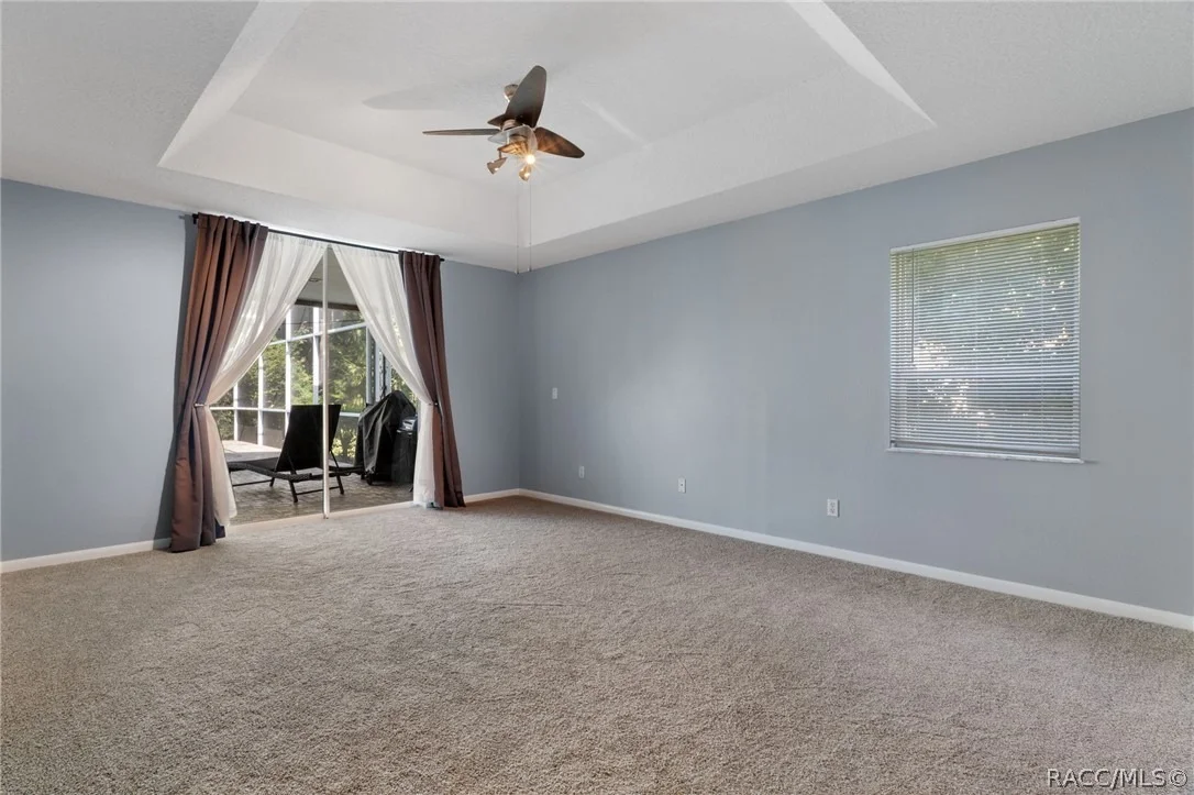 Photo of 270 N Grandview Avenue