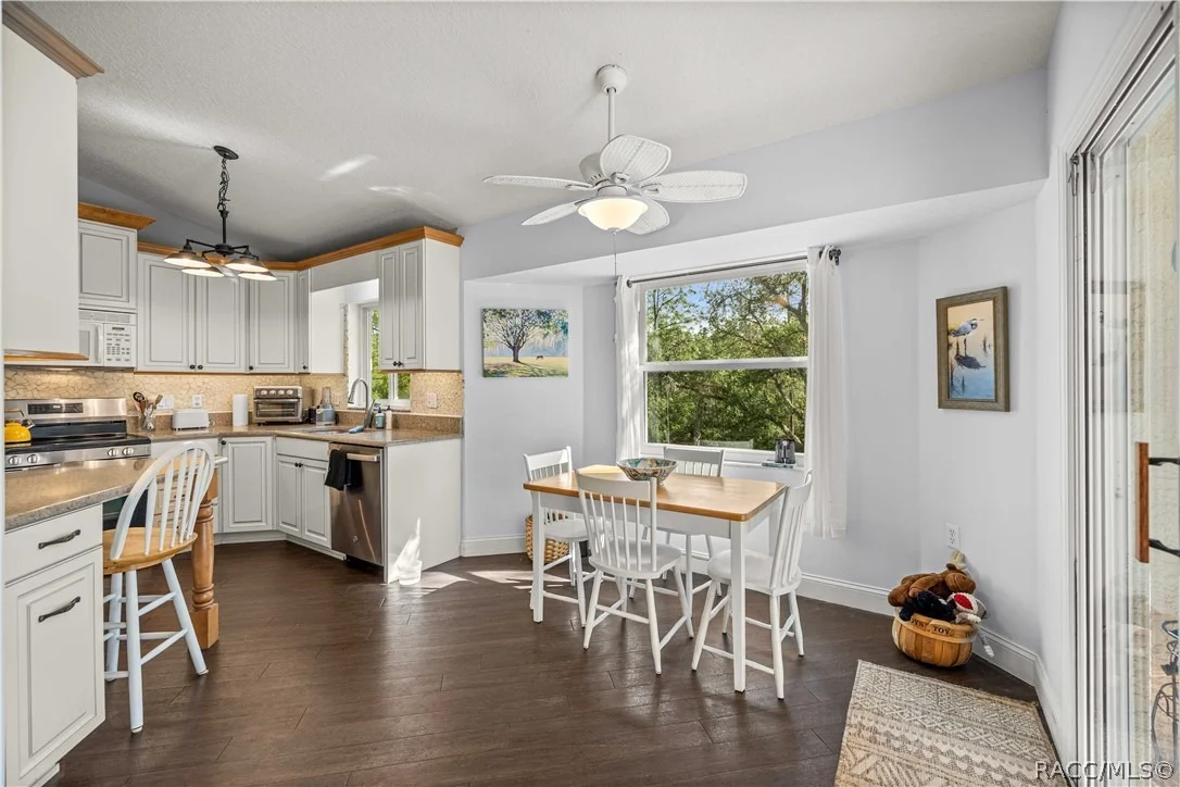 Photo of 5101 N Wayne Drive