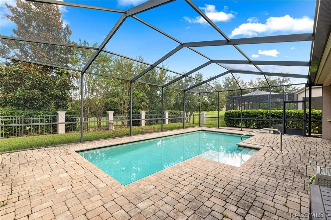 Photo of 1815 W Herick Court