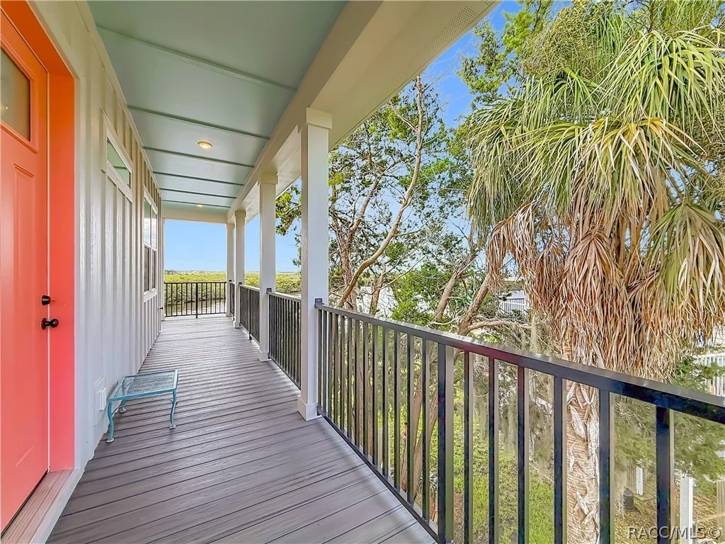 Photo of 1625 S Wallace Point