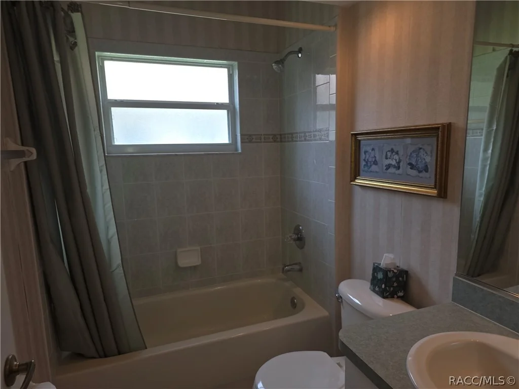 Photo of 836 W Silver Meadow Loop