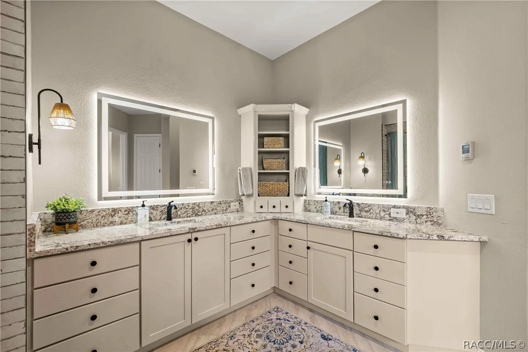 Photo of 1575 N Eagle Ridge Path
