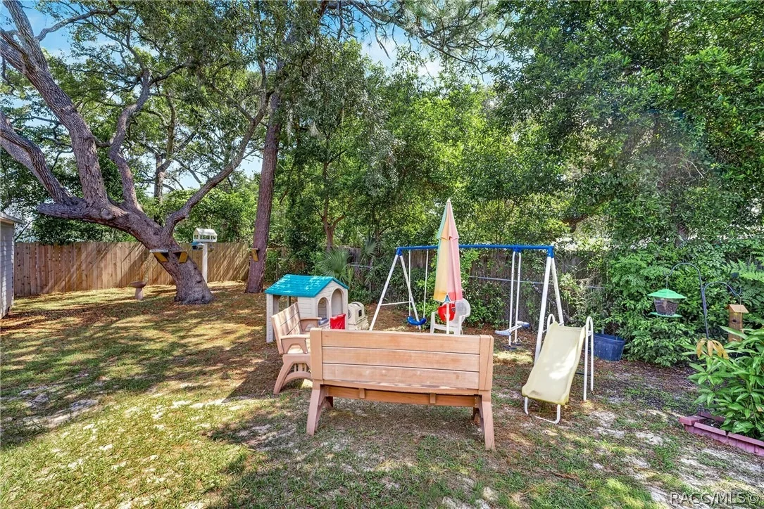 Photo of 5579 W Pine Circle