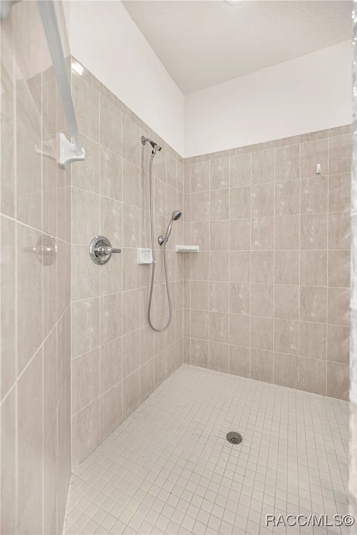 Photo of 1328 W Diamond Shore Loop