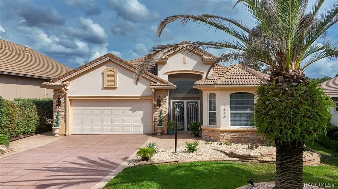 Photo of 1426 W Crossview Way
