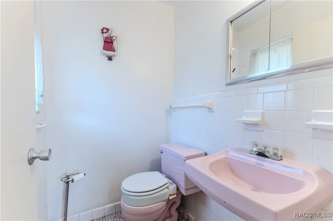 Photo of 6352 Spring Hill Drive