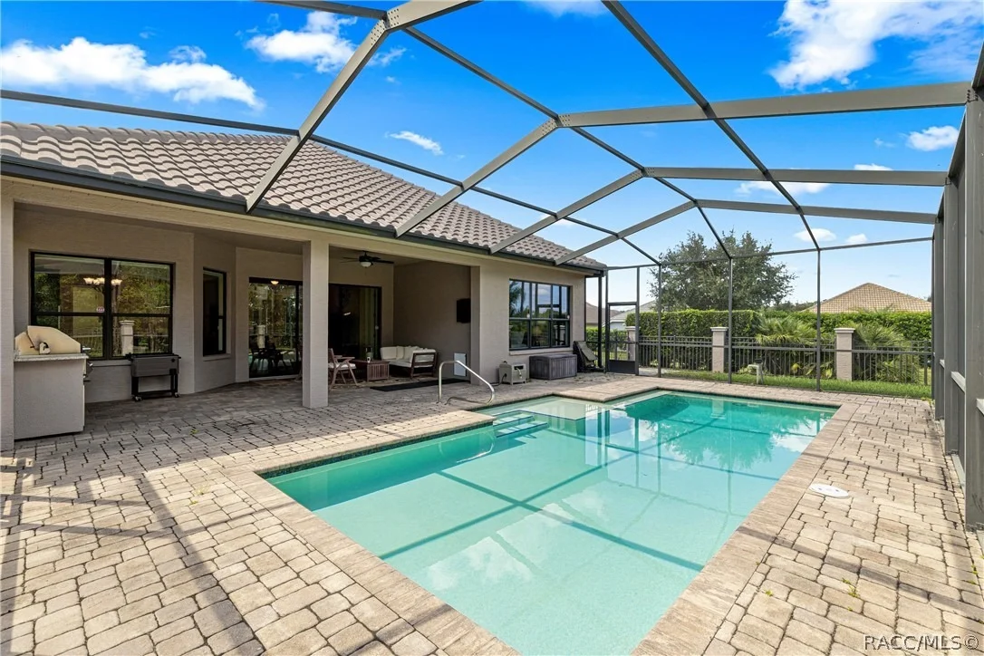 Photo of 1815 W Herick Court