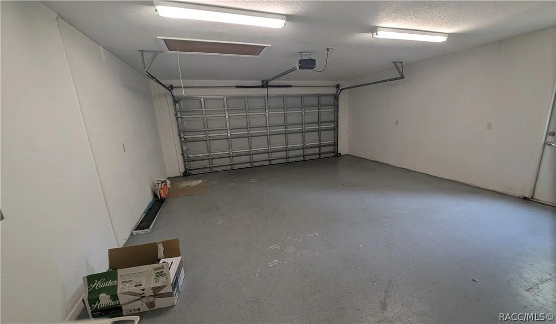 Photo of 4023 N Eagle Nest Point