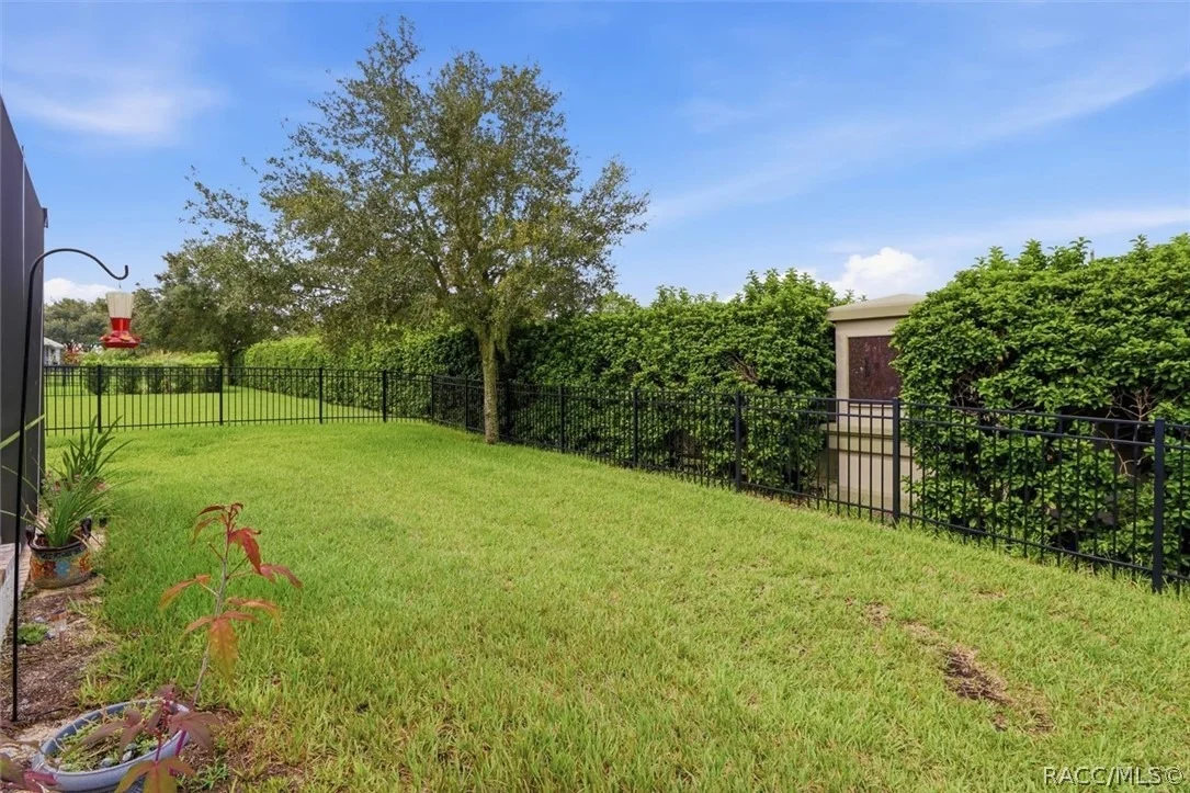 Photo of 1800 N Rose Hue Path