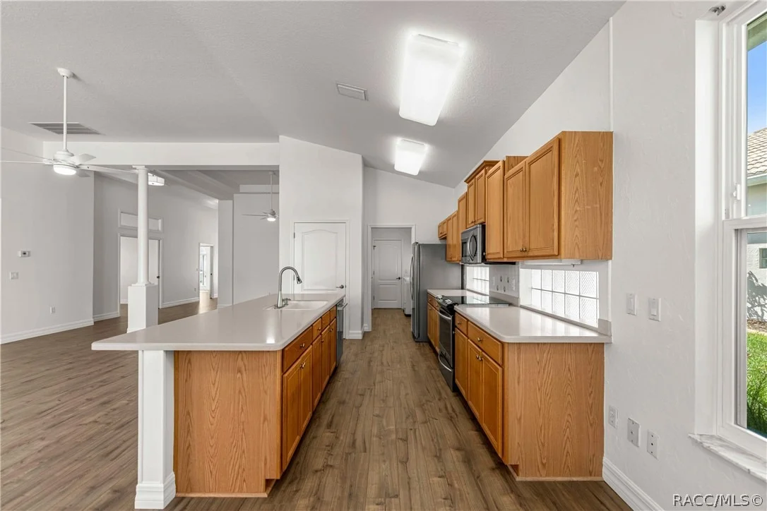 Photo of 105 W Doerr Path