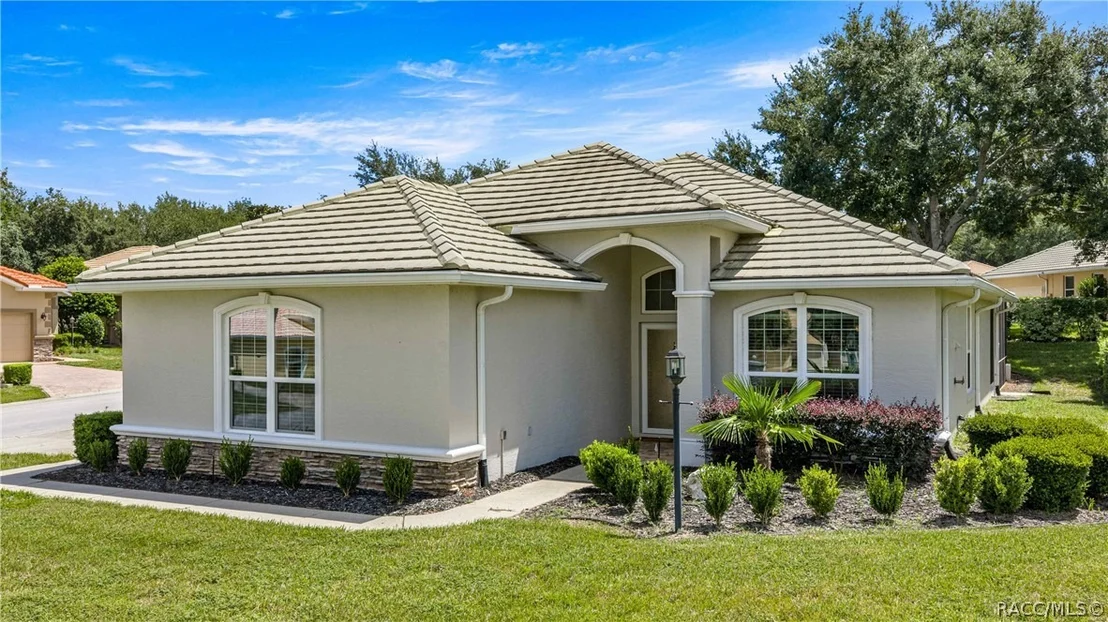 Photo of 984 W Skyview Crossing Drive