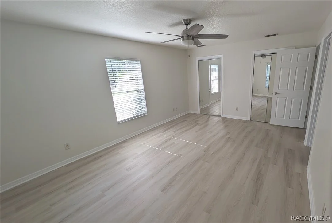 Photo of 4023 N Eagle Nest Point