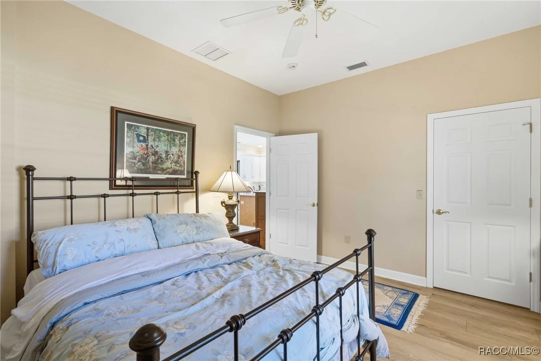 Photo of 1200 N Annapolis Avenue
