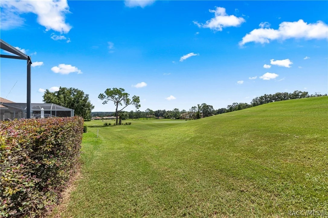 Photo of 512 W Doerr Path