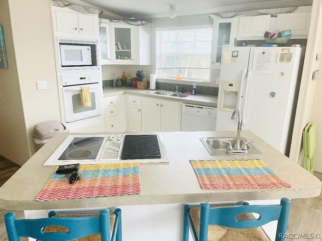 Photo of 1126 S Urchin Point