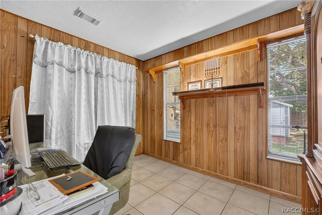 Photo of 5579 W Pine Circle