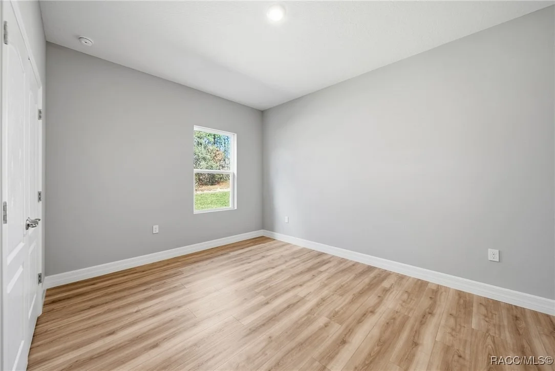 Photo of 32 Glenridge Circle