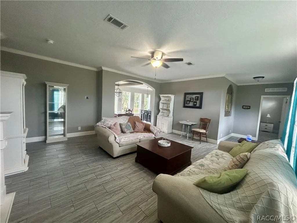 Photo of 621 E Wacker Street