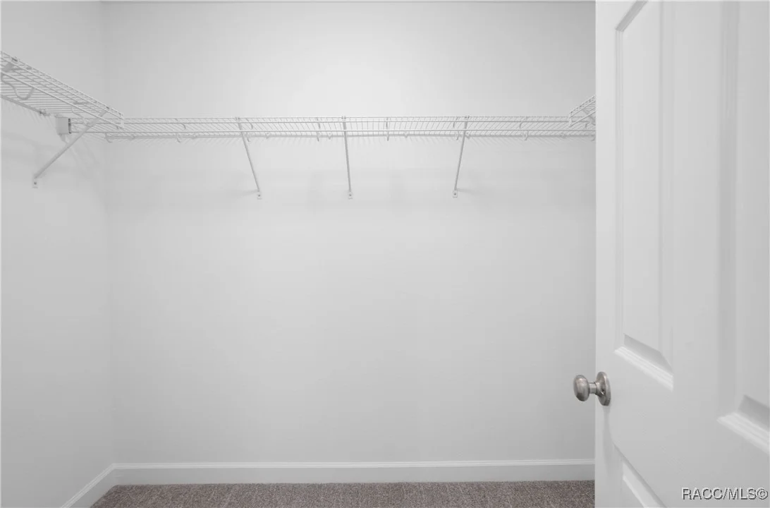 Photo of 530 N Highview Avenue