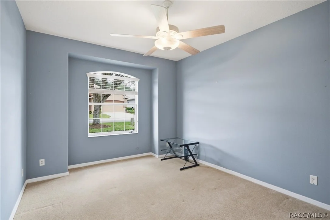 Photo of 1720 W Laurel Glen Path