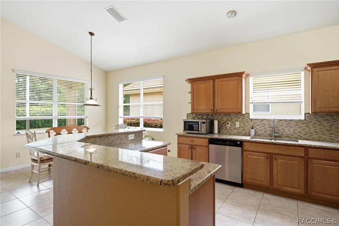 Photo of 1720 W Laurel Glen Path