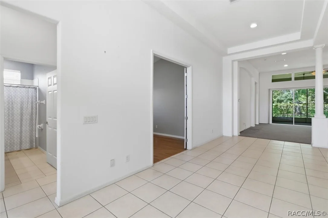 Photo of 1683 N Shadowview Path