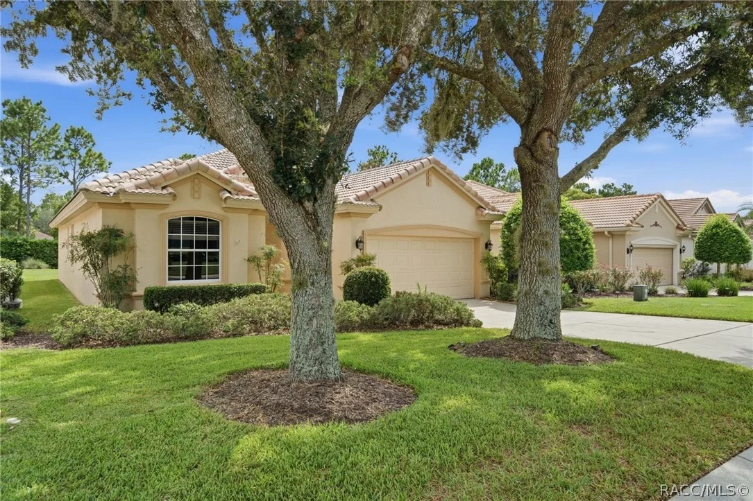 Photo of 1720 W Laurel Glen Path