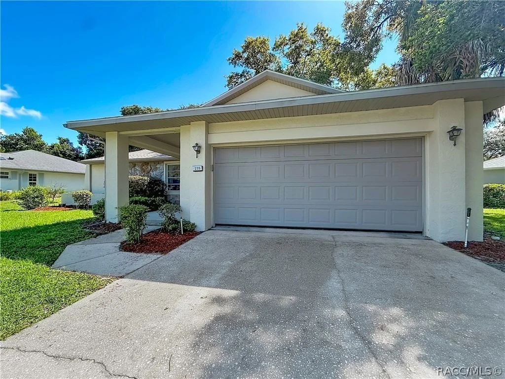 Photo of 255 Pine Street