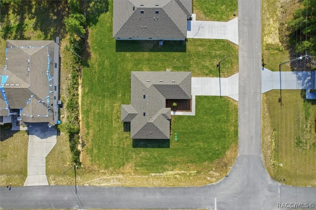 Photo of 2389 W Pinegrove Drive