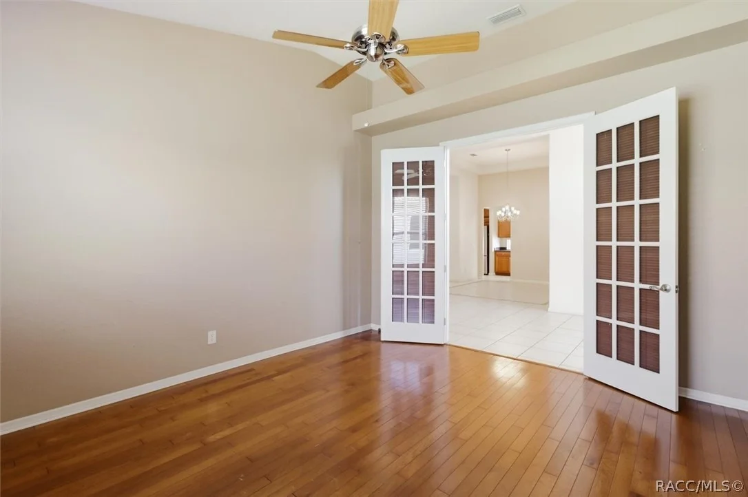 Photo of 1683 N Shadowview Path