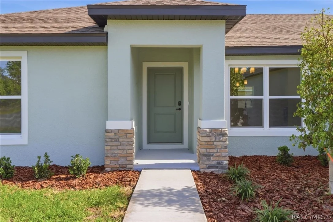 Photo of 2389 W Pinegrove Drive