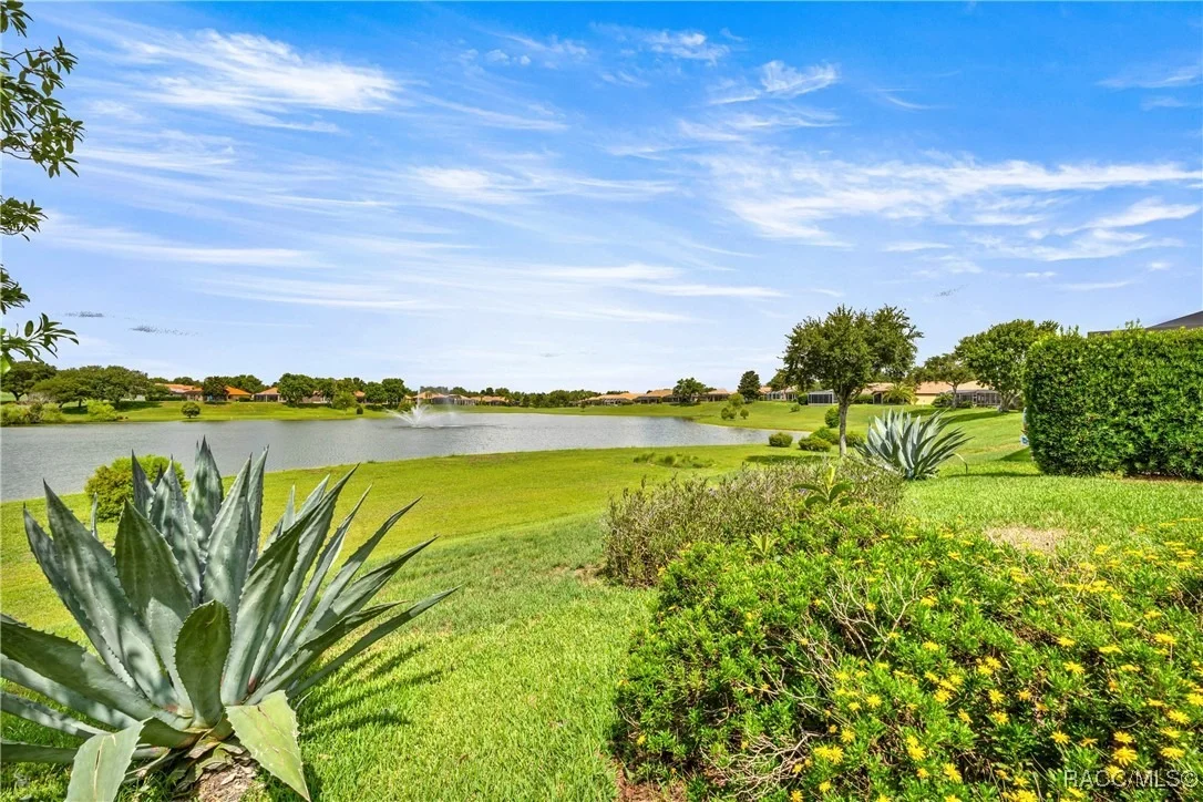 Photo of 1328 W Diamond Shore Loop