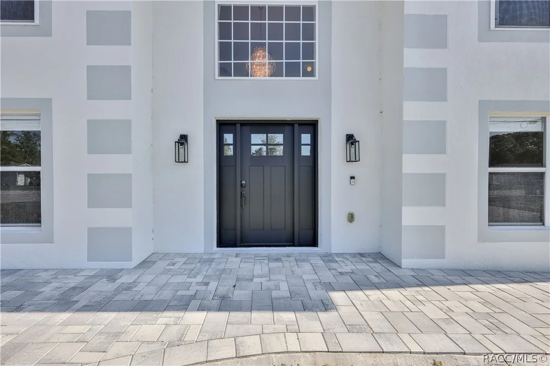 Photo of 1382 Larkin Road