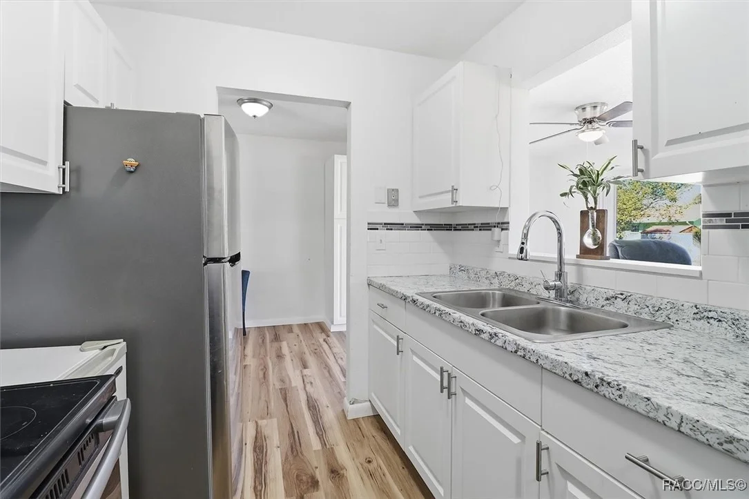 Photo of 5284 Springwood Road