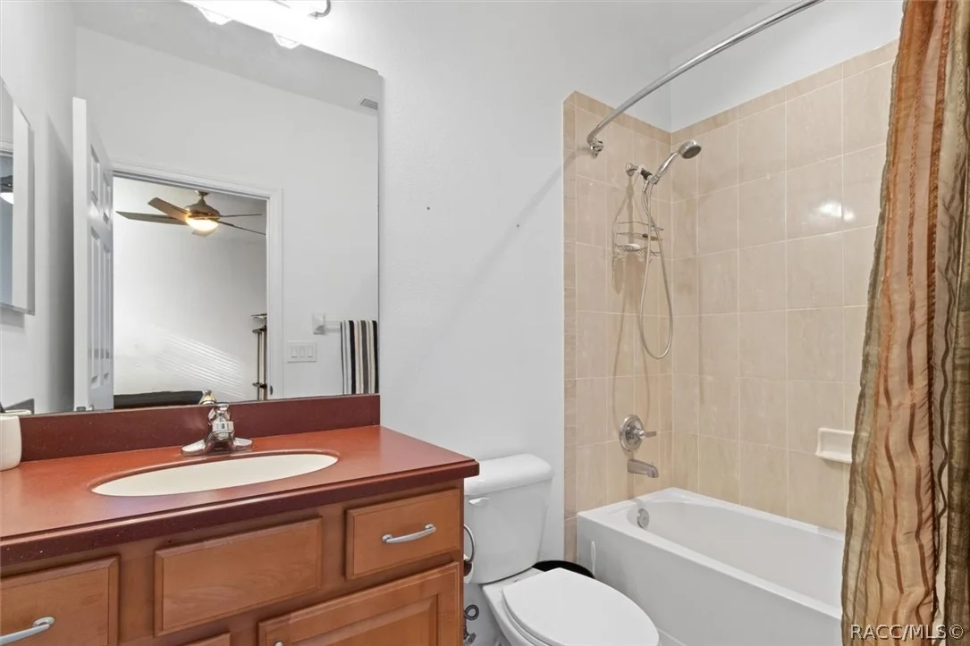 Photo of 2257 N Hickory Glen Point