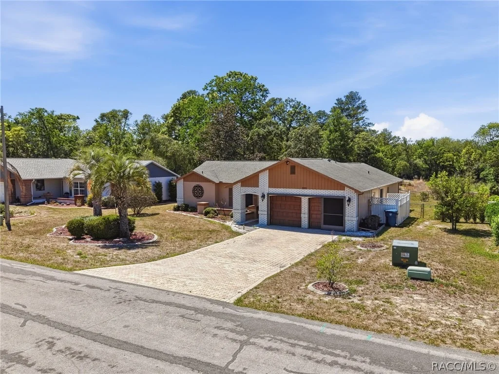 Photo of 8081 Pagoda Drive