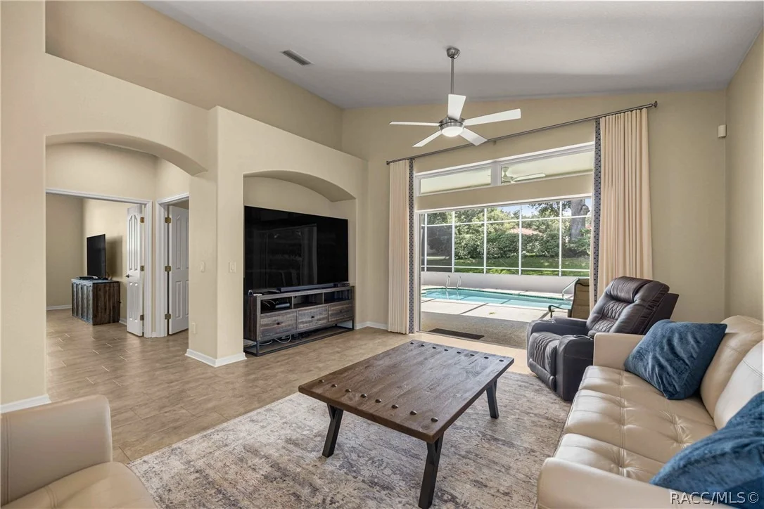 Photo of 984 W Skyview Crossing Drive