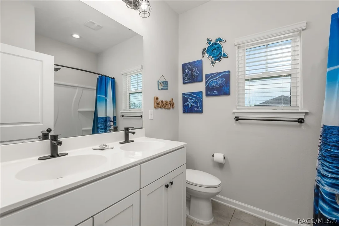 Photo of 121 Nighthawk Lane