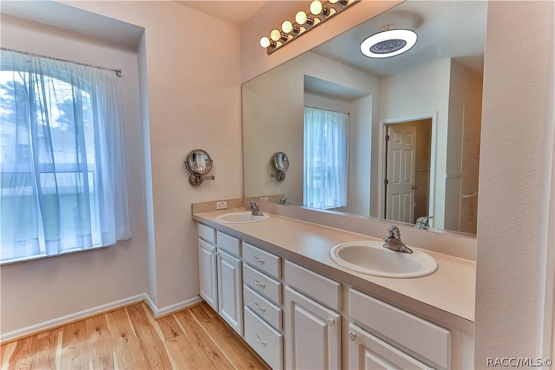 Photo of 5 GERANIUM Drive