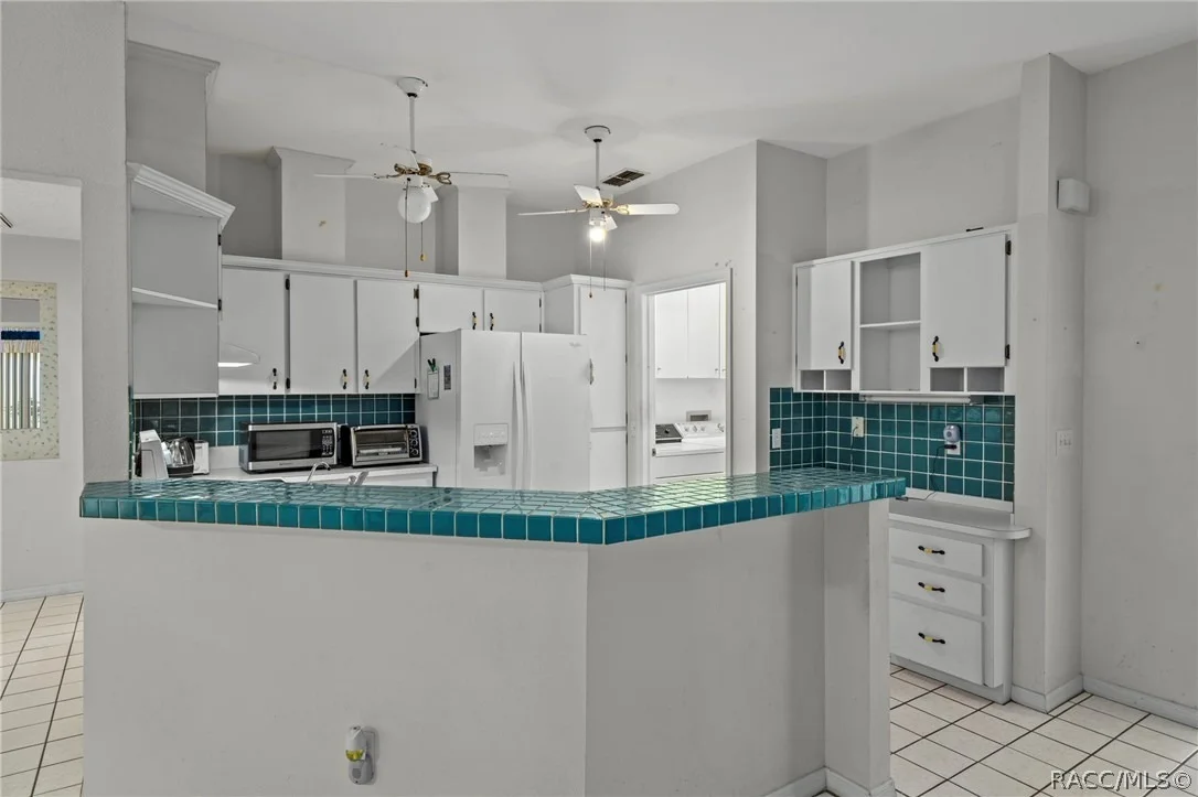 Photo of 1241 Persian Avenue